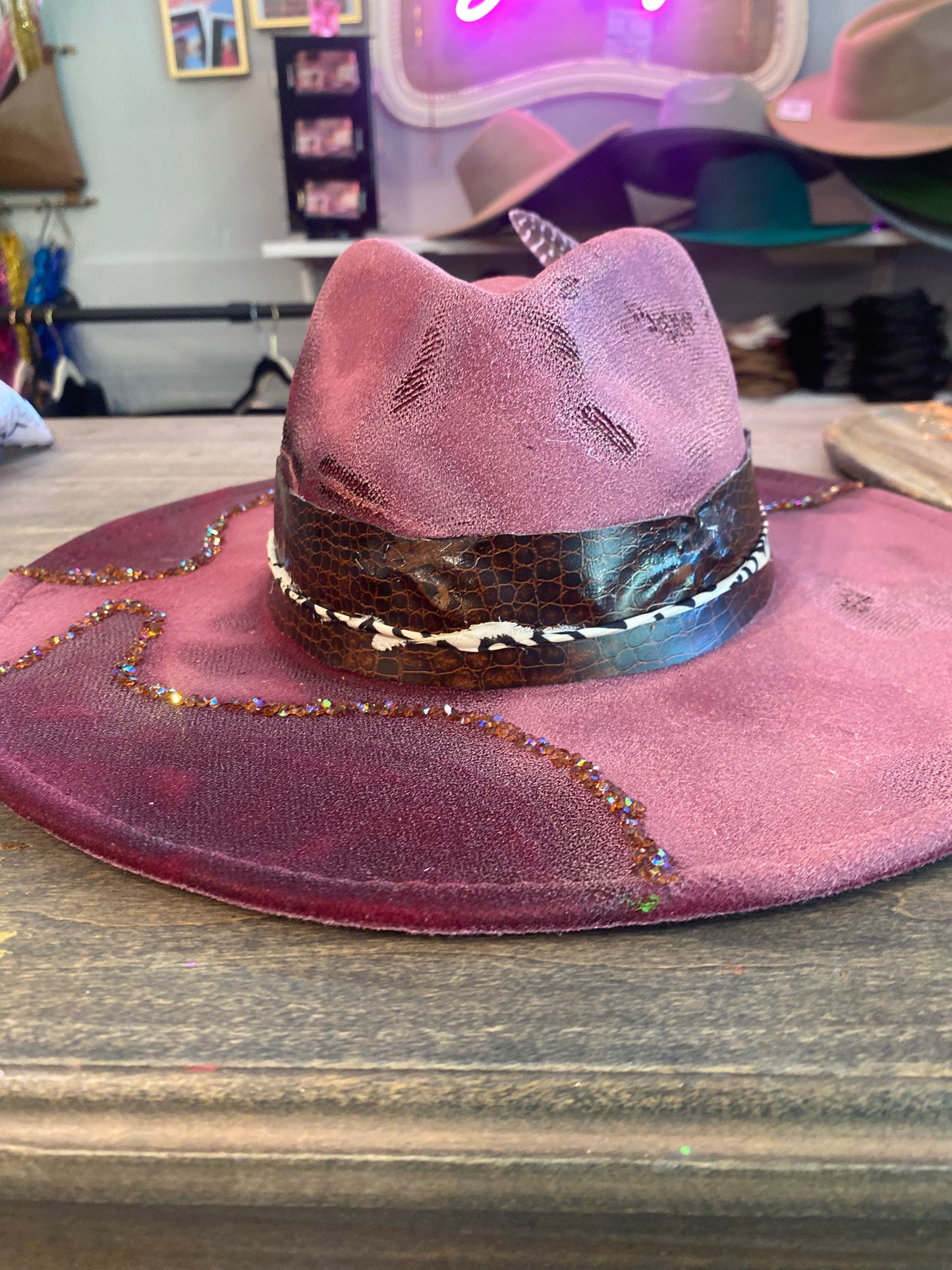 Custom Brim Yang