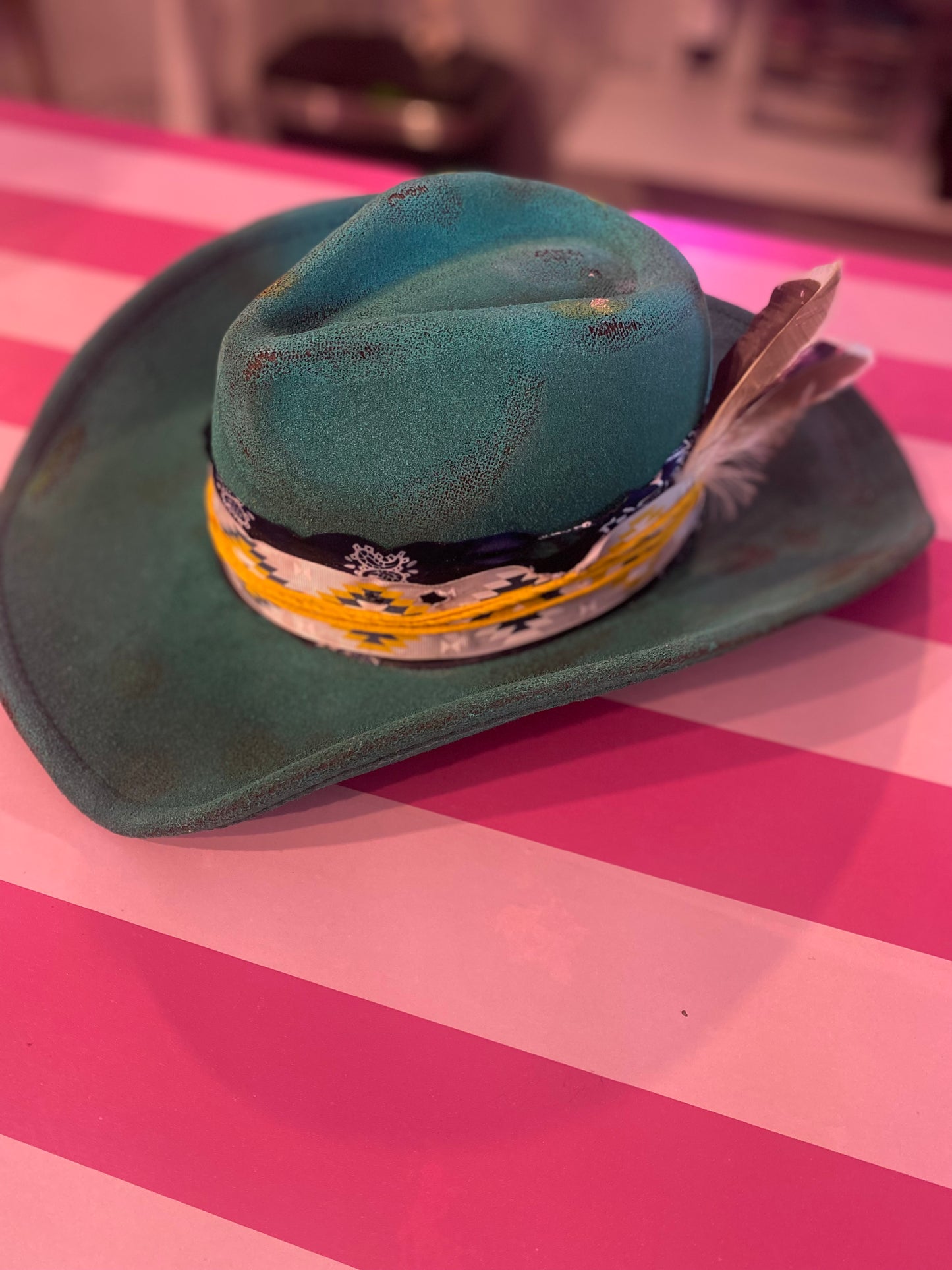 Custom Brim 676