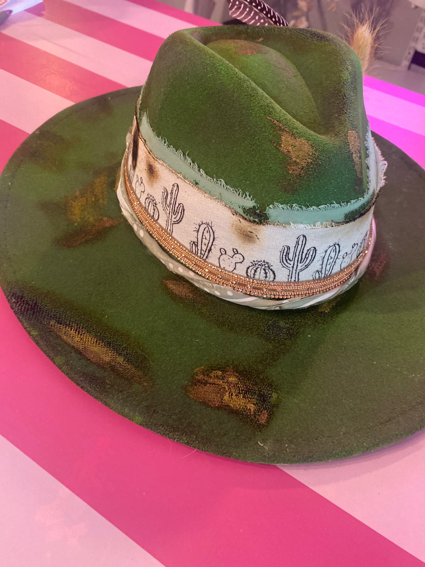 Custom Brim259