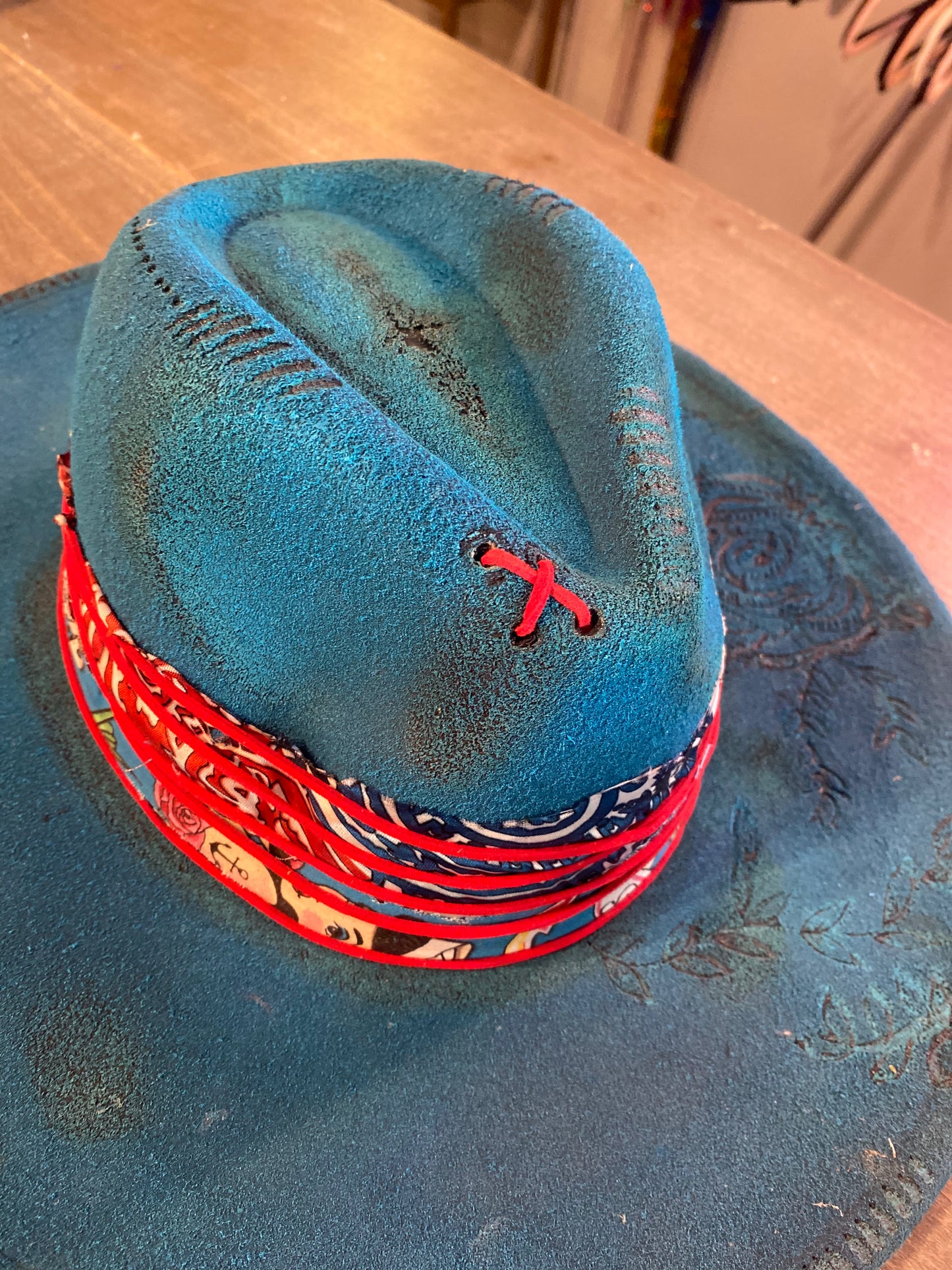 Custom Brim Pinup
