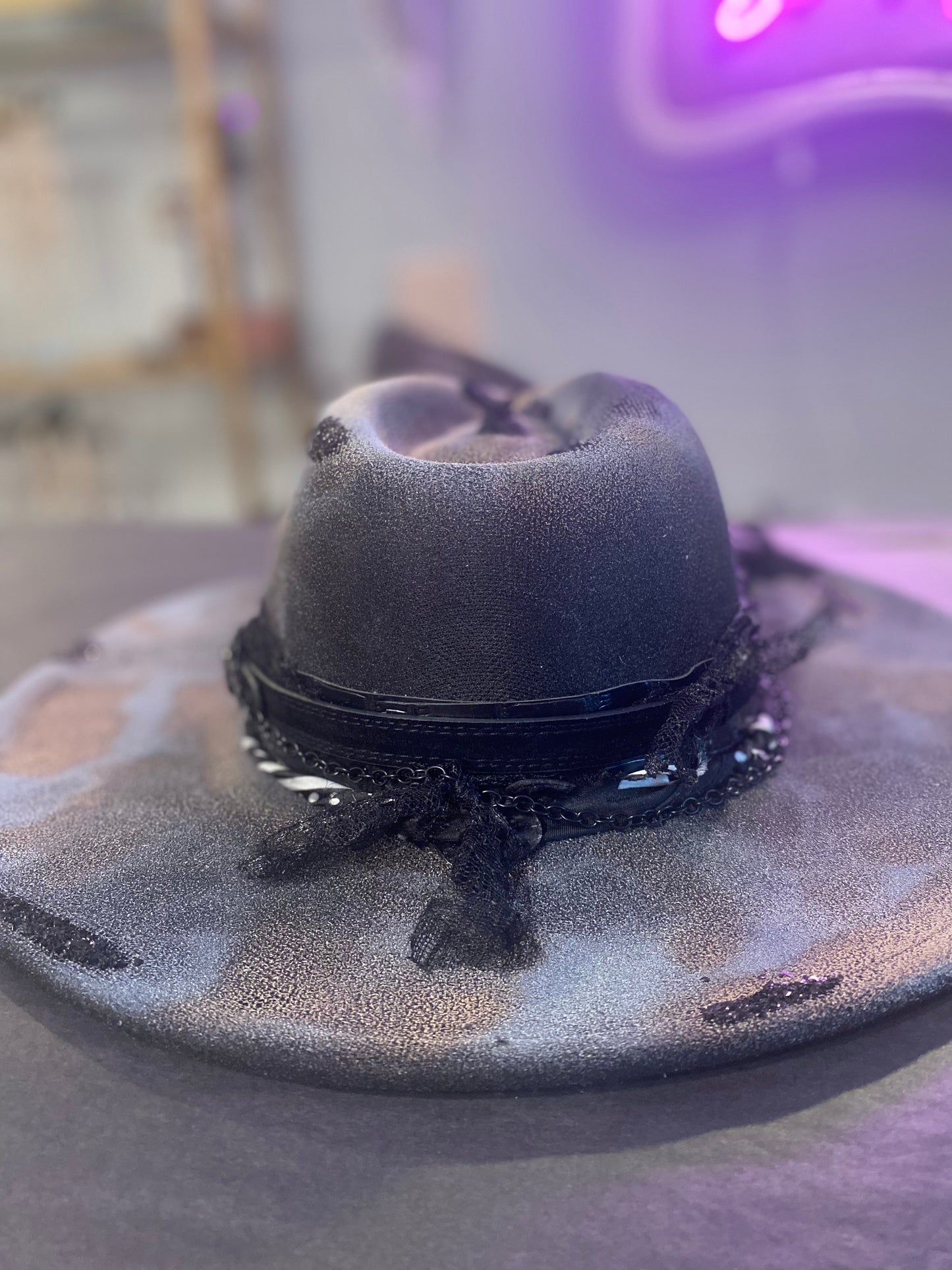 Black Brim5