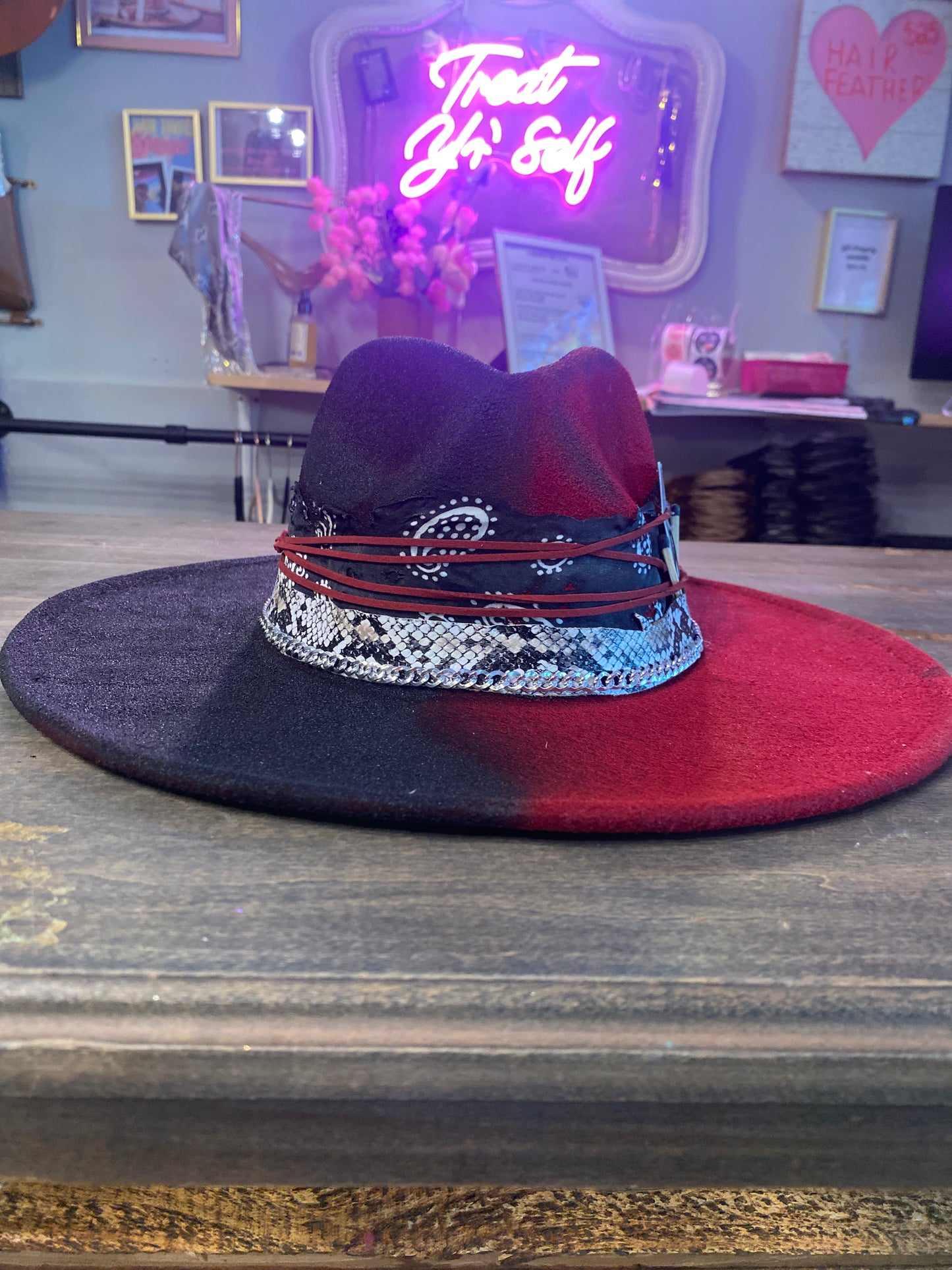 Custom Brim 8888