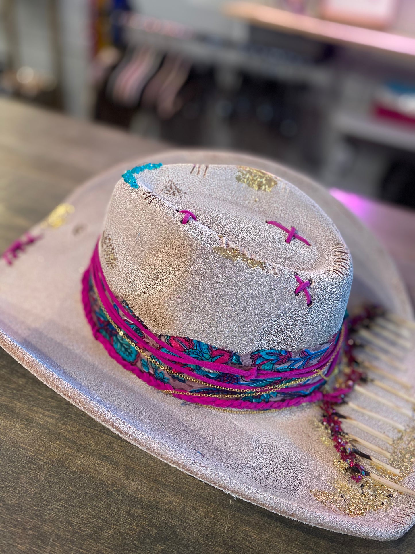 Custom Brim16