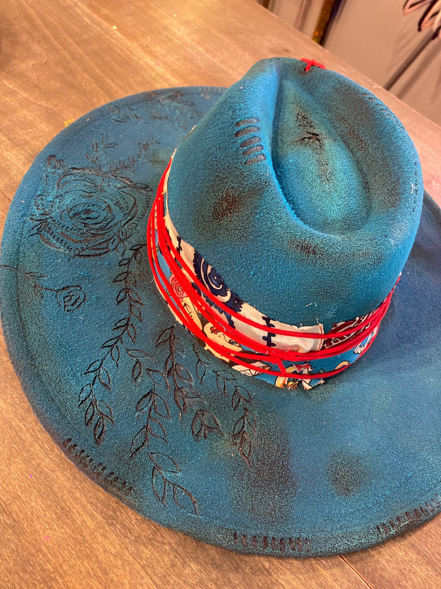 Custom Brim Pinup