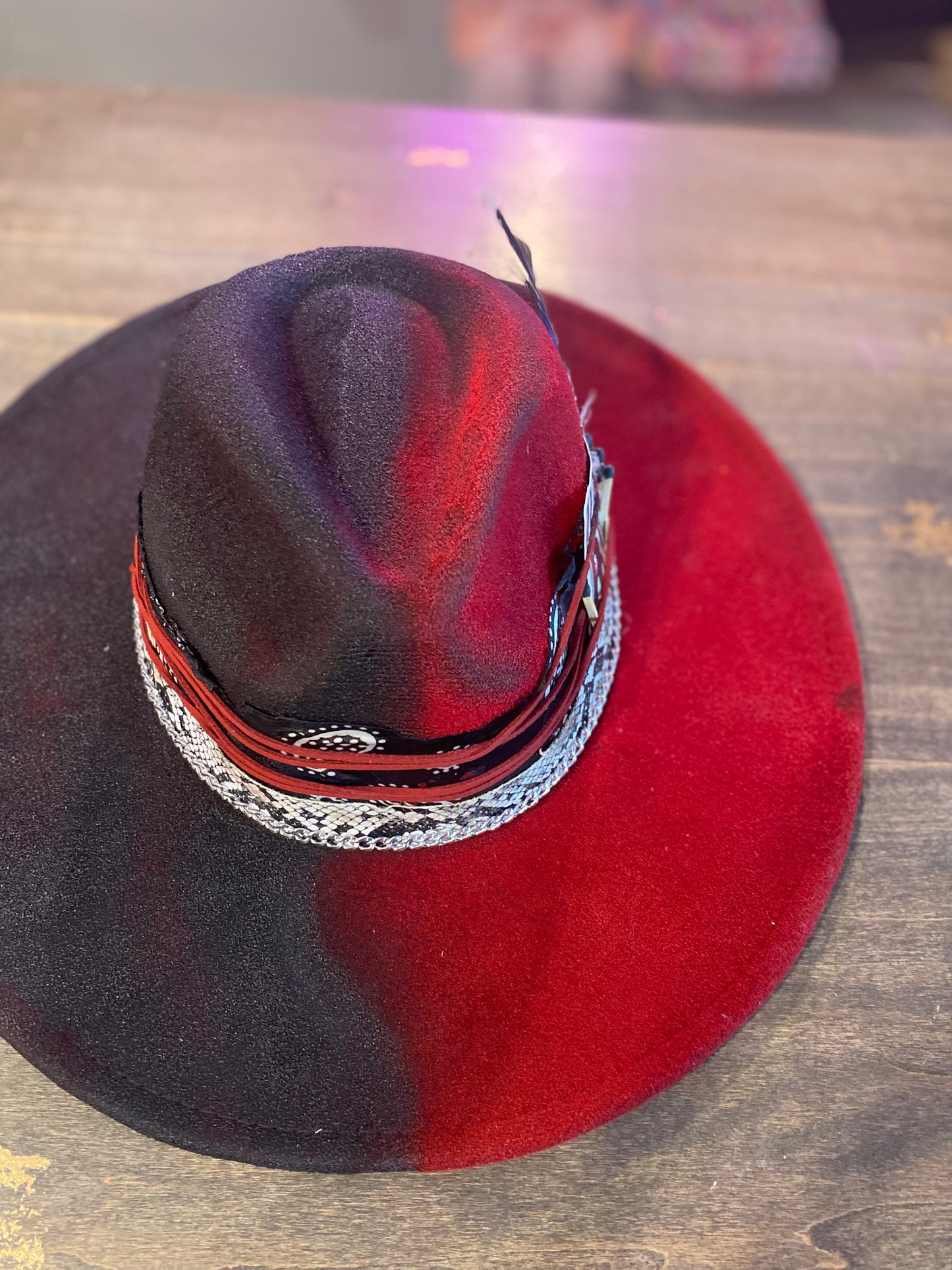Custom Brim 8888